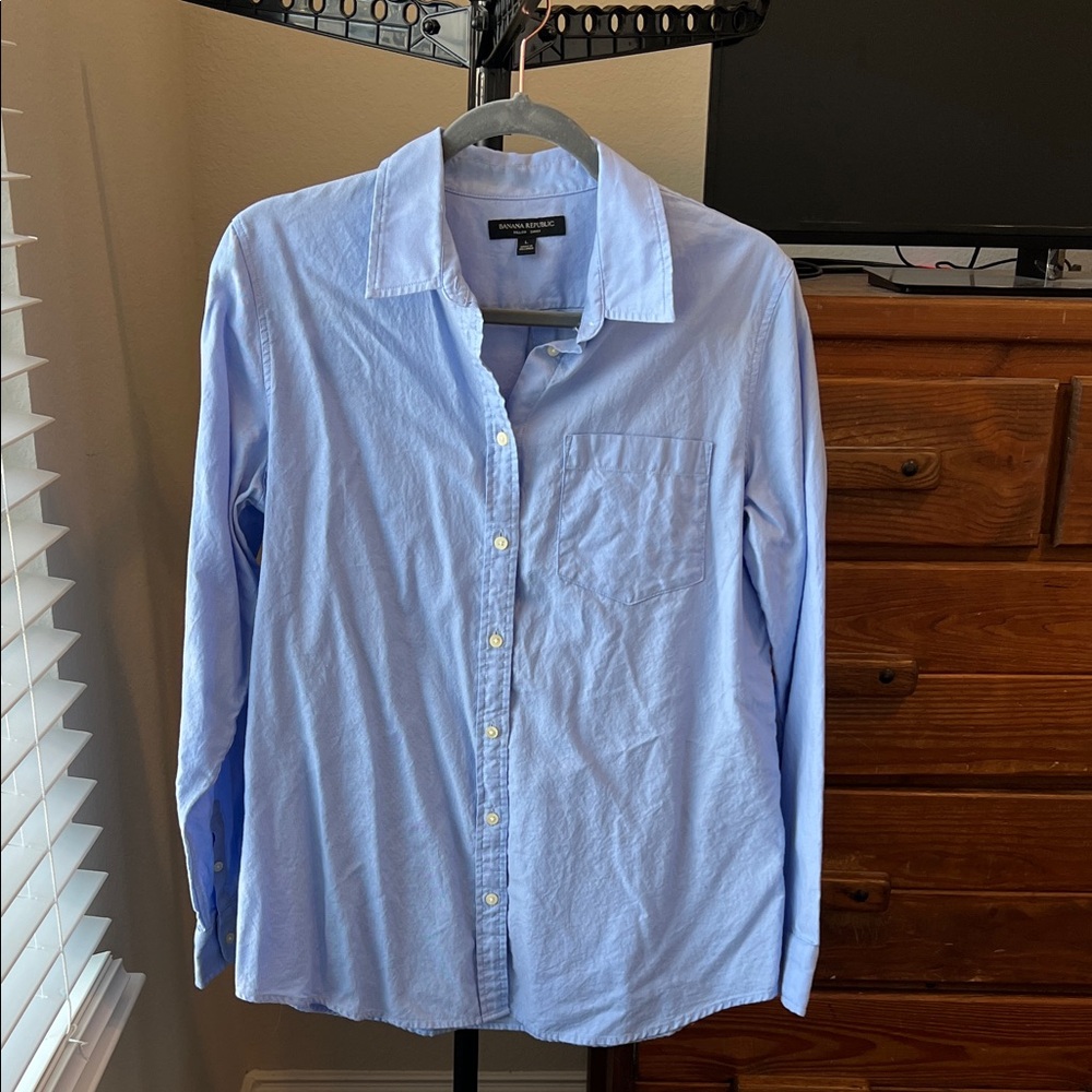 Banana Republic Button Down